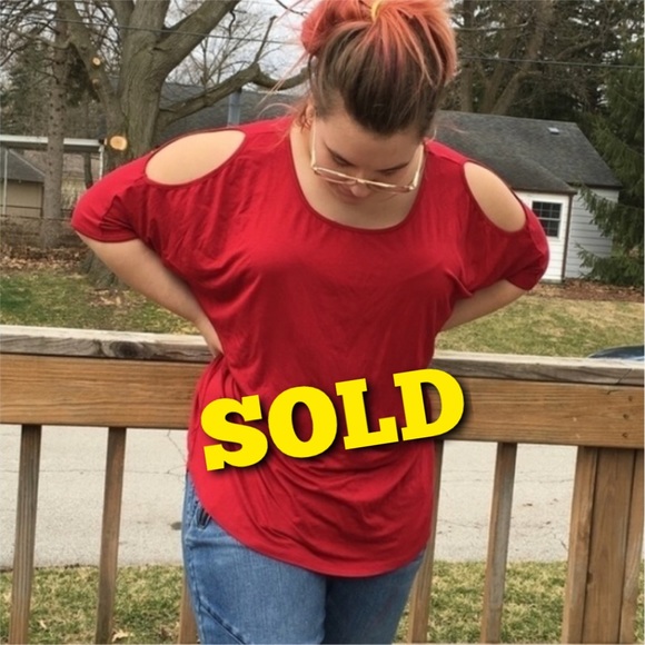 Boutique Tops - 💫 Red Cold Shoulder Dolman Tunic! NEW!❤